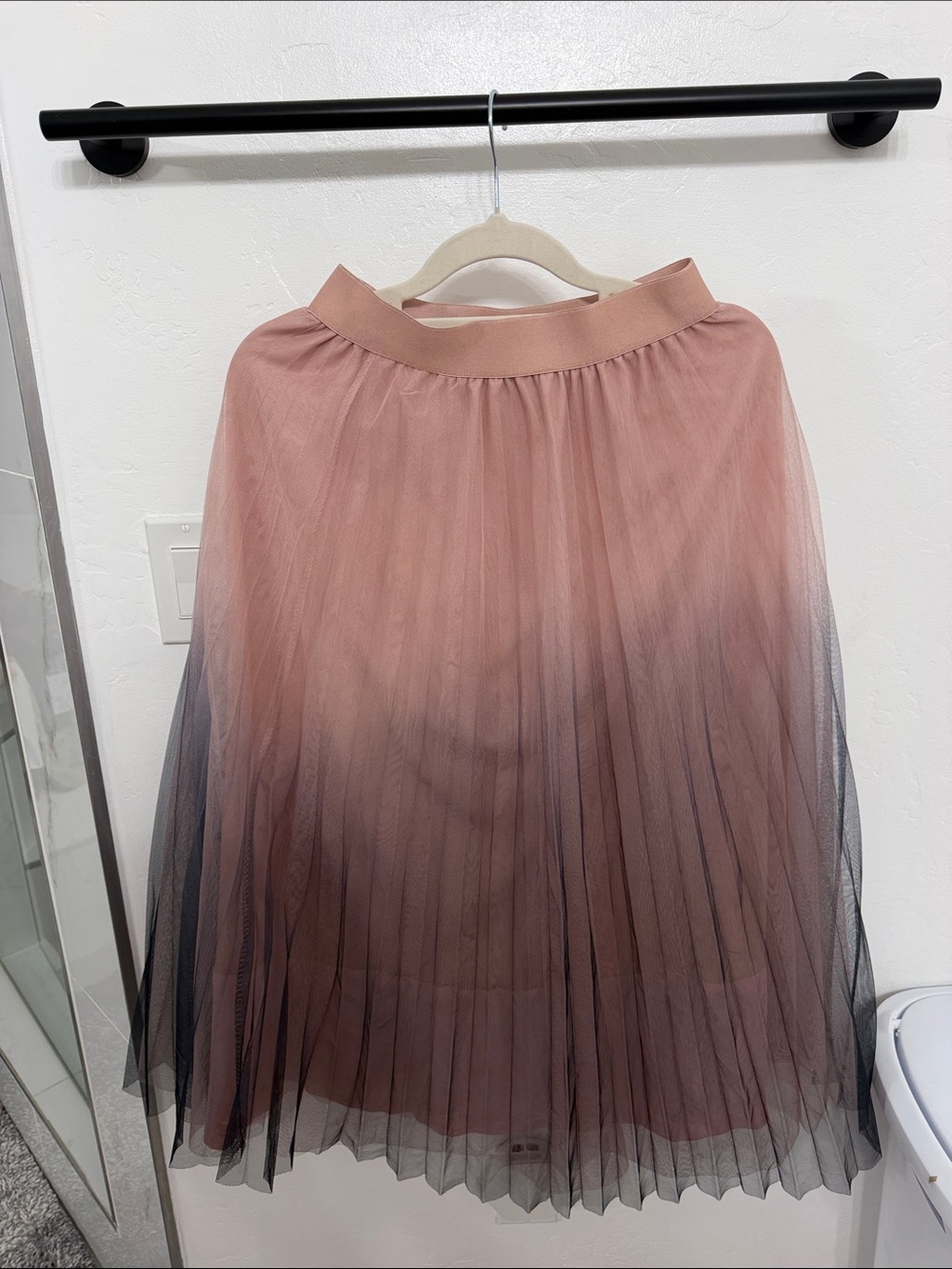 Women's Ombre Tulle Midi Skirt - Dusty Rose to Black